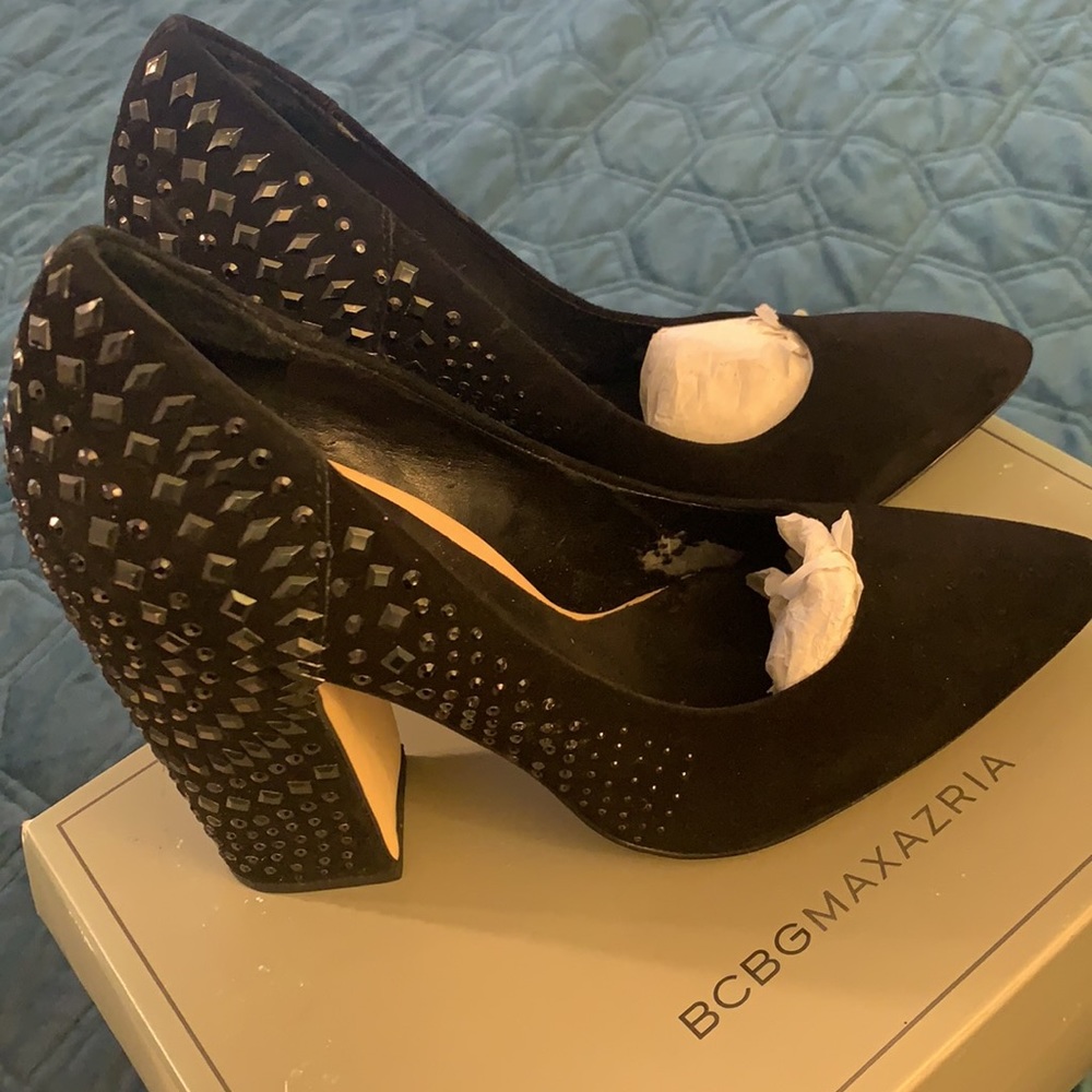 BCBG MAXAZARIA STUDDED block heel pumps - Picture 3 of 7